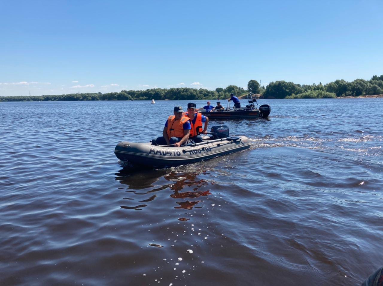 На реке Волхов в районе Деревяниц перевернулась лодка. Один человек утонул.