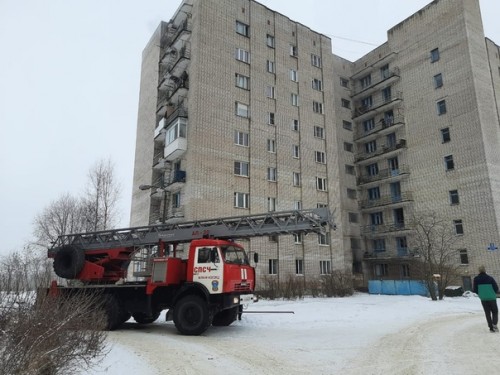 На пожаре в доме на ул. Щусева, 12 в Великом Новгороде спасли двух человек