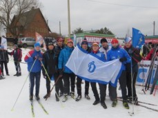 Новгродские полицейские ударно выступили на массовой лыжной гонке «Лыжня России – 2016».
